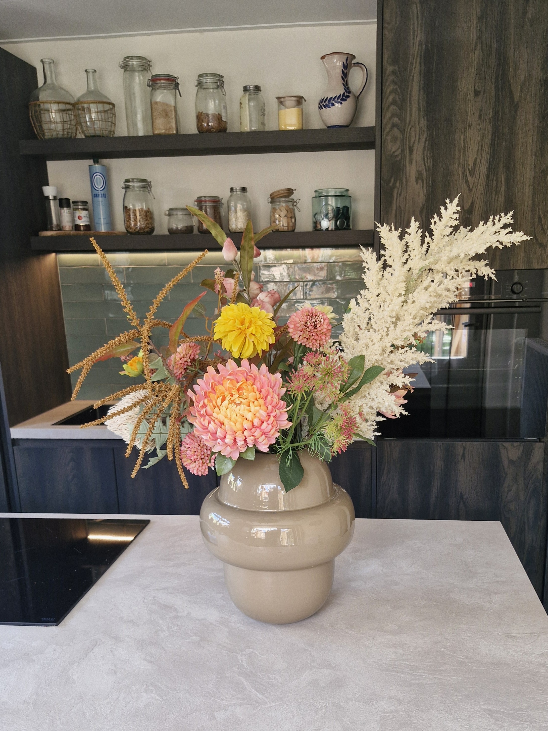 Seizoensboeket: Marigold + Vaas